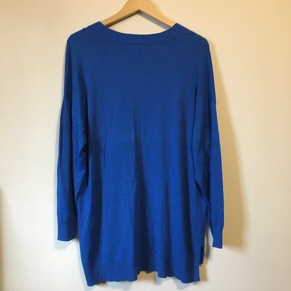 Lord & Taylor Long True Blue V-Neck High Low Knit Sweater - Picture 2 of 15